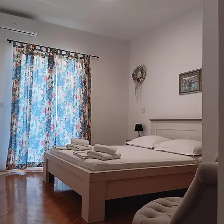 شقة Drazena Buntin *